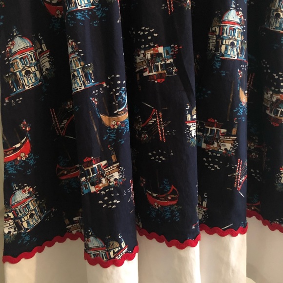 Lindy Bop Dress - Picture 3 of 4